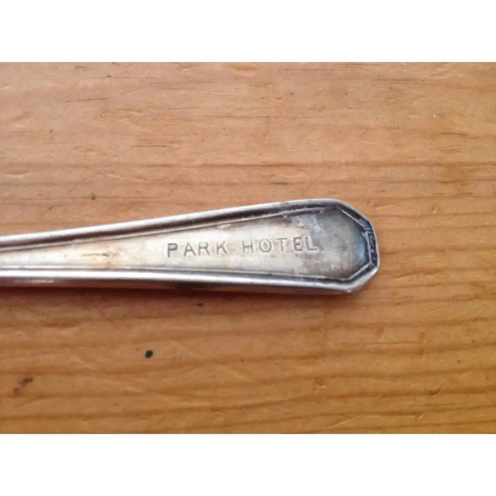 Set of 5 Vtg Antique Silverplate Park Hotel Cocktail Hor Dourves Pickle Forks